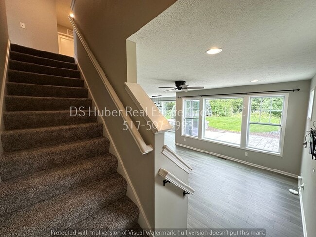 Building Photo - 2960 Medinah Dr