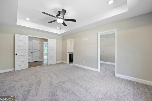 Building Photo - 280 Mulberry Dr