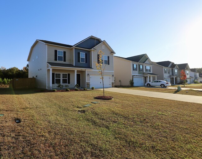 Primary Photo - 1960 Barnhart Dr