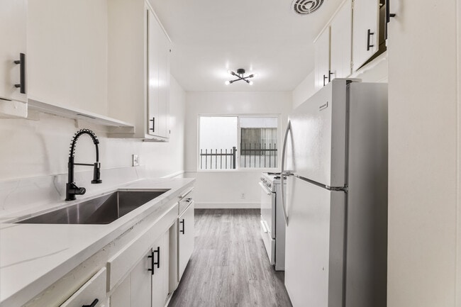 Floorplan - 439 S Catalina St