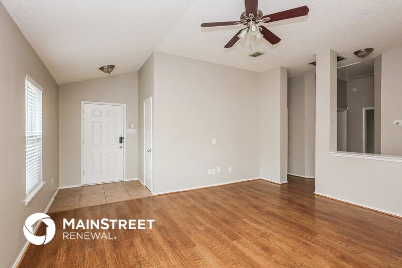 Building Photo - 4701 Sea Ridge Dr