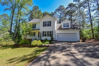 Building Photo - 66 Forest Pond Rd