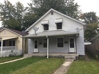 Building Photo - 411 N Centennial St