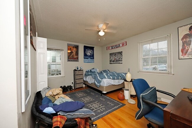 Building Photo - Great home in Chapel Hill!