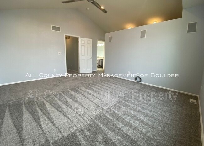 Building Photo - 5729 Pierson Mountain Ave
