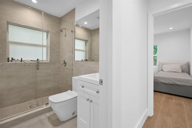 Building Photo - Northeast 81st Street, Miami, FL 33138 - 3 BR 2 BA single-family home