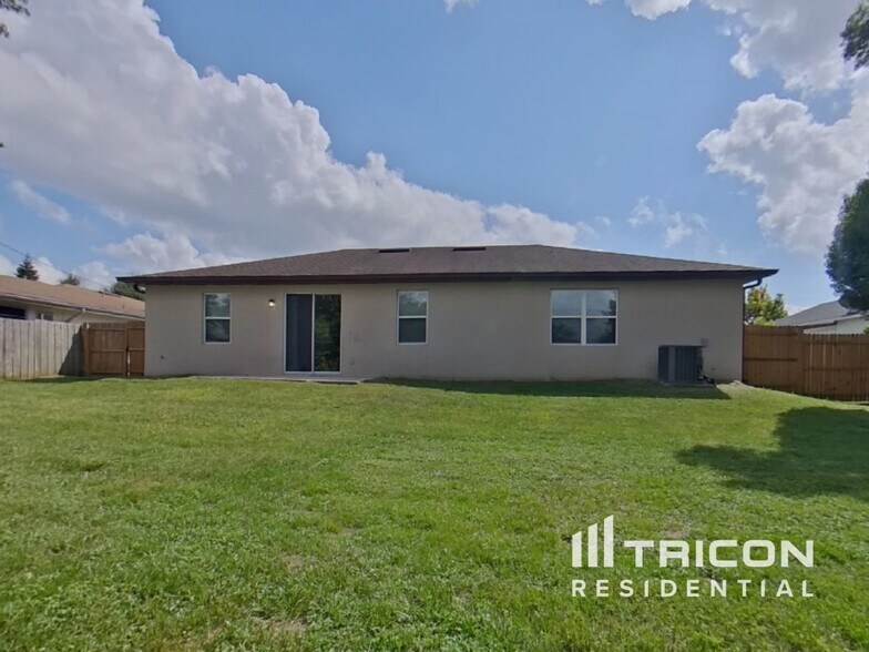 Building Photo - 1010 Belvedere Dr