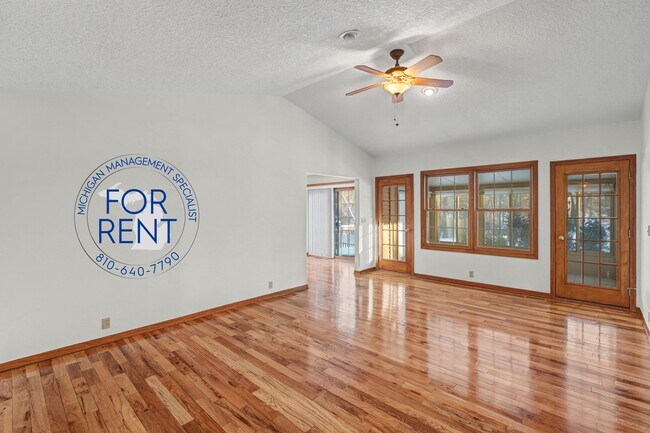 Building Photo - 3175 Rotterdam Dr