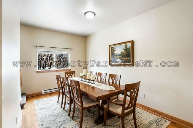 Building Photo - 215 N Quaw Blvd