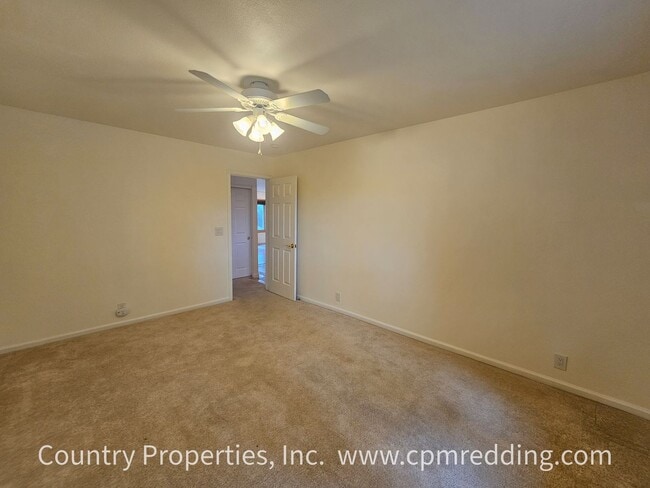 Building Photo - Amazing Short-Term Housing Opportunity in ...