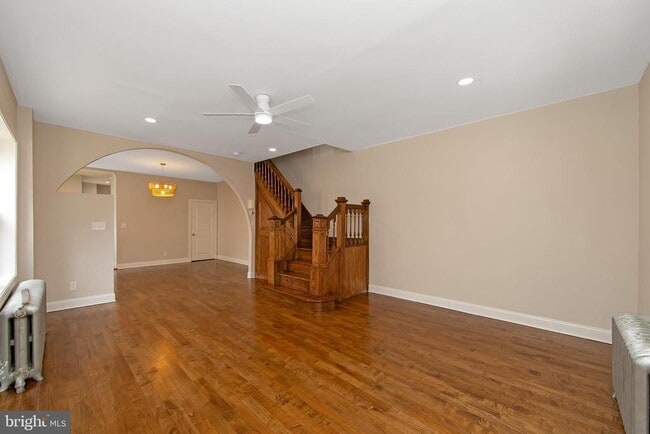 Building Photo - 1003 Magill Ave