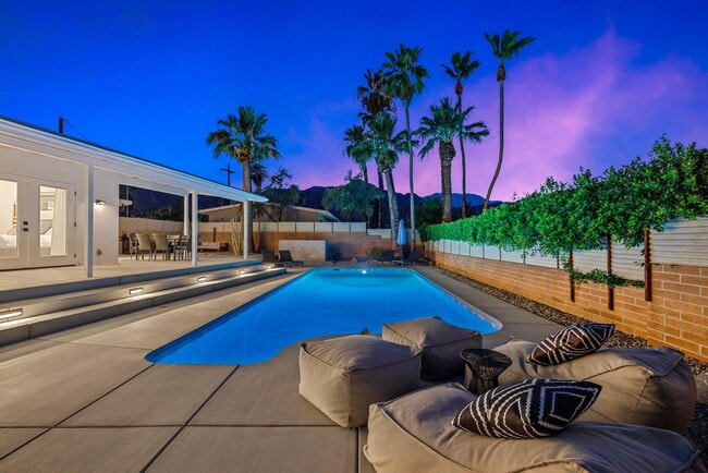 Building Photo - 38951 Bel Air Dr