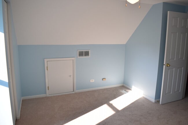 Building Photo - 764 Buckeye St