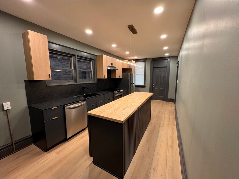 Building Photo - 1938 N 3rd St