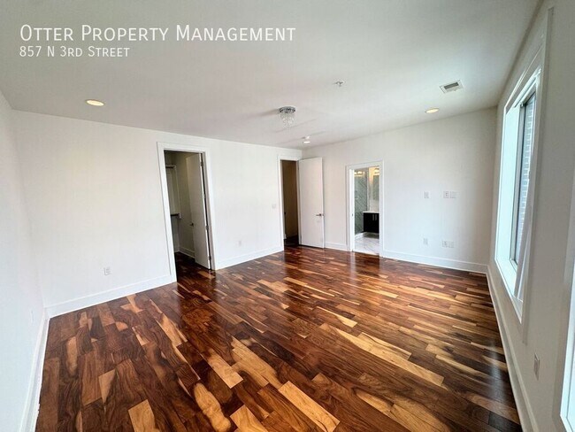 Building Photo - 857 N 3rd St