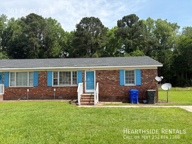 Primary Photo - 301 Alice Dr