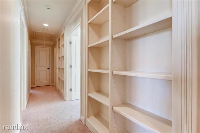 Building Photo - 5 br, 4 bath House - 1073 Lakebend Drive