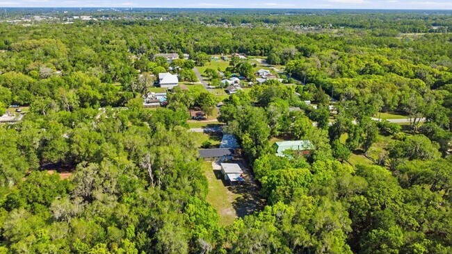 Building Photo - 550 E Minnesota Ave