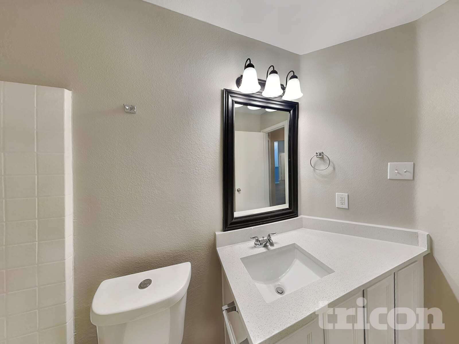 Building Photo - 112 Clover Leaf Ln