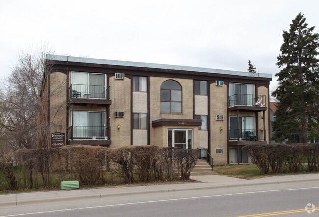 Building Photo - The Lynwood