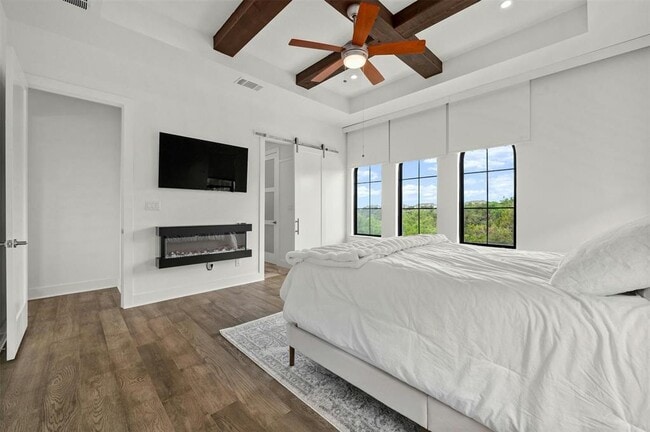 Building Photo - 223 Honey Creek Ct