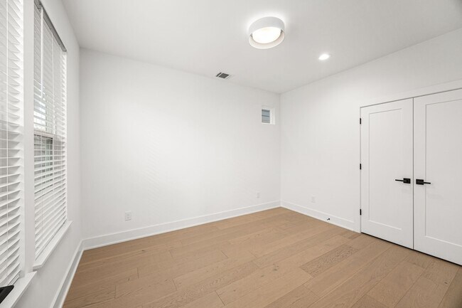 Building Photo - 1312 Heslep St