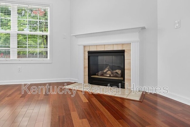 Building Photo - 1104 Rolfe Ln