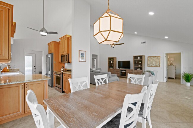 Building Photo - 308 Ridge Rd