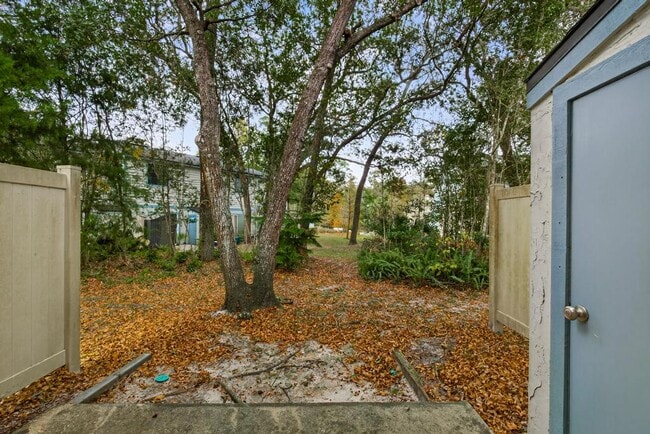 Building Photo - 10 Moultrie Creek Cir