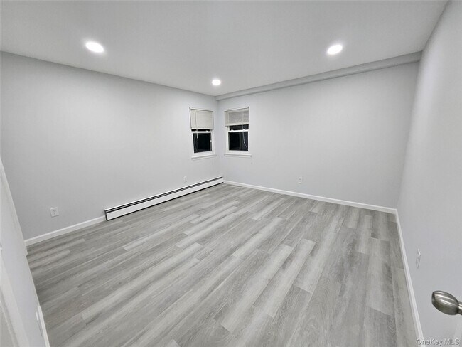 Building Photo - 1444 Park Ave