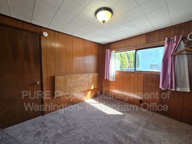 Building Photo - 7394 Birch Bay Dr