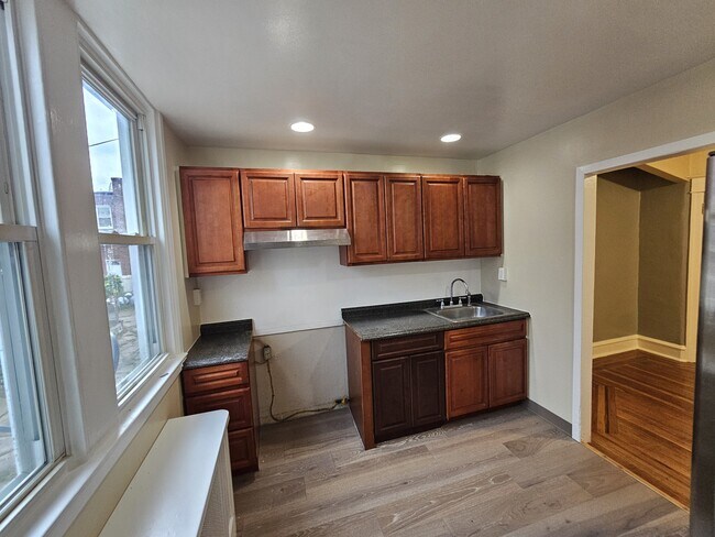 Building Photo - 4612 Pennypack St