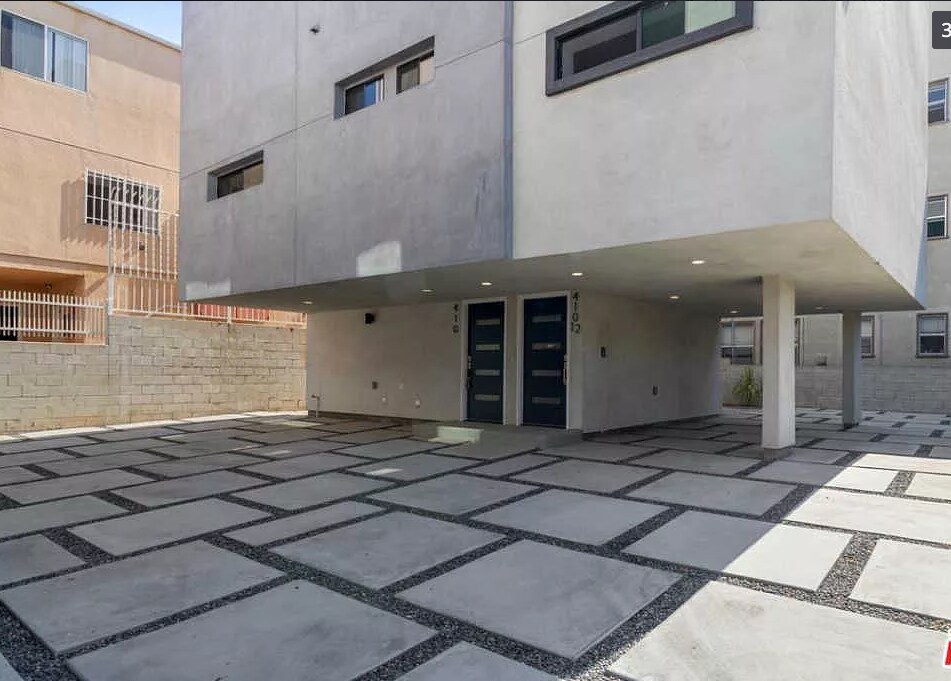 Building Photo - 412 N Ardmore Ave