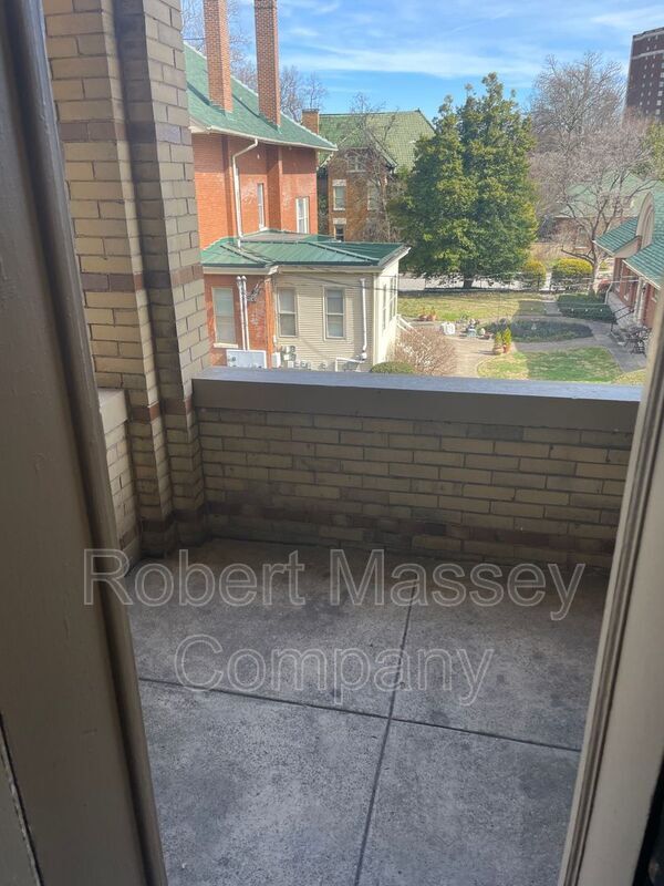 Building Photo - 2014 Cherokee Pkwy