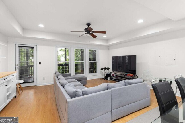 Building Photo - 1612 Branch Creek Cove