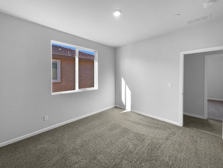 Building Photo - 8416 Tapies Way