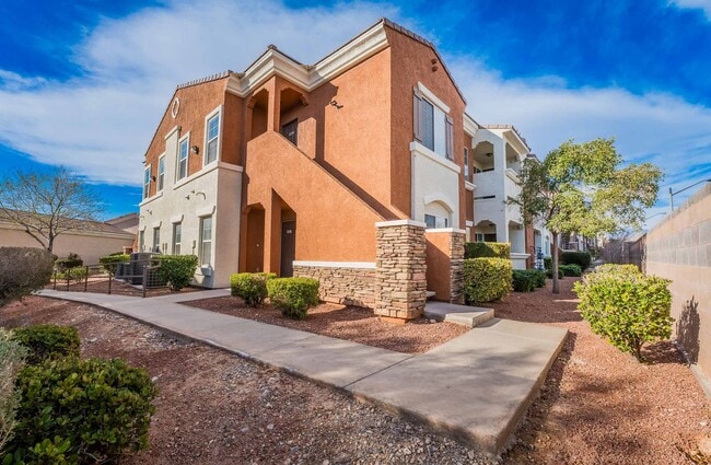 Primary Photo - Gated Community Luxury Condo!