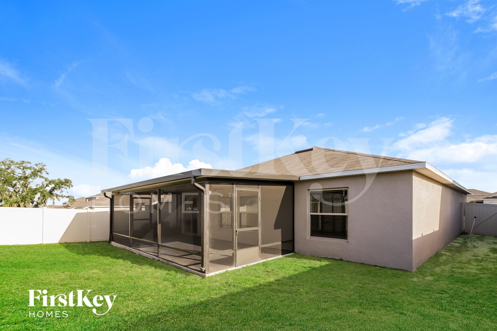 Building Photo - 10512 Strawberry Tetra Dr