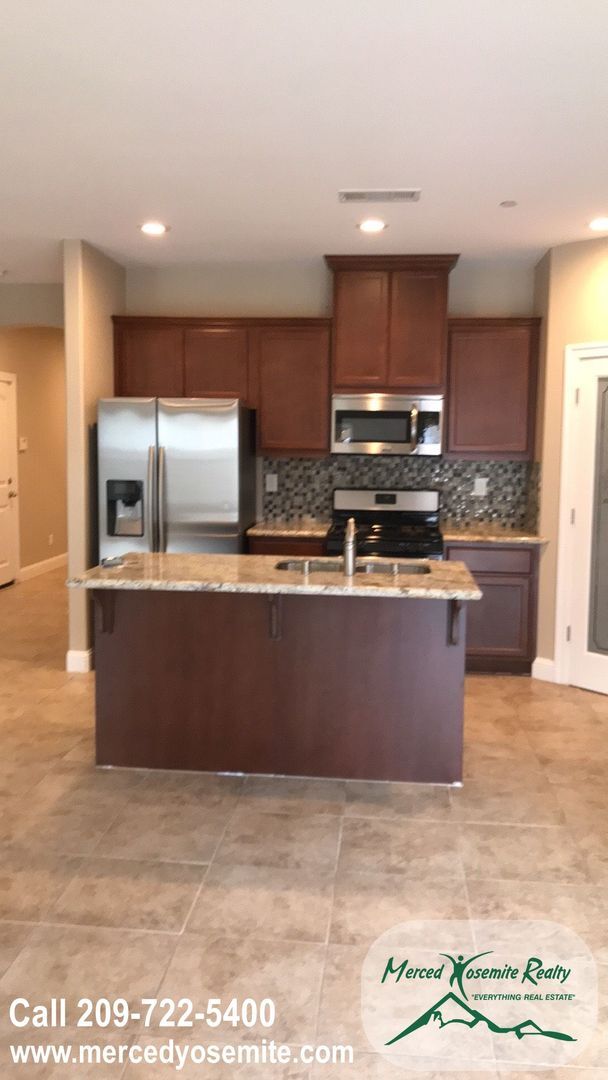Building Photo - $100 discount for 2 year lease! Appointmen...