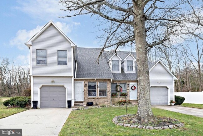 Building Photo - 937 Magnolia Rd