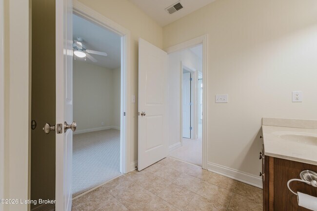 Building Photo - 9312 Norton Commons Blvd