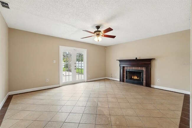 Building Photo - 7925 Tumblestone Dr