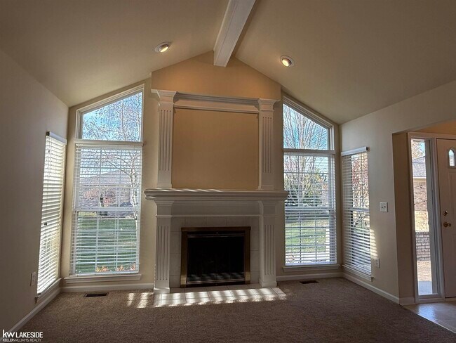 Building Photo - 50299 Highpoint Ct