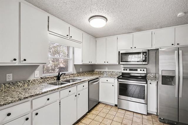 Building Photo - 5054 Tierney Ct S