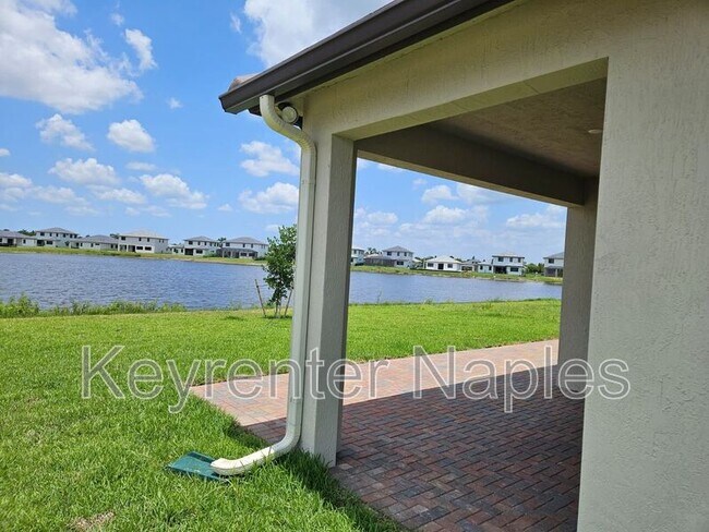 Building Photo - 5265 Lamone Ln