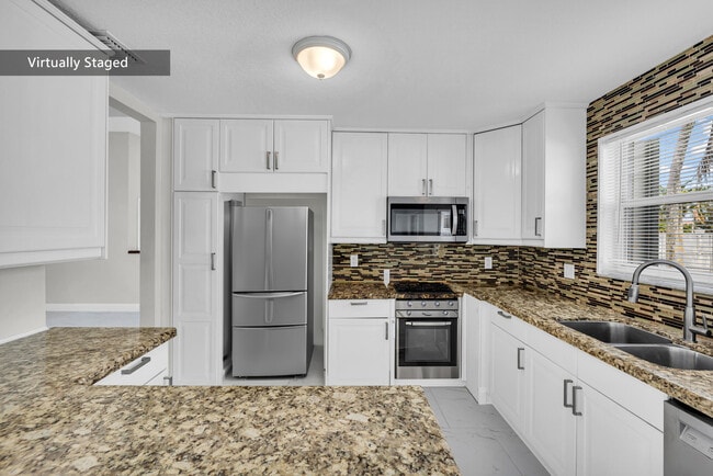 Building Photo - 491 SW 182nd Way