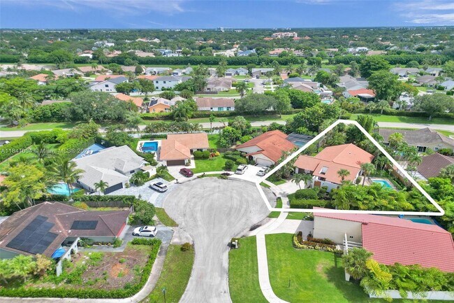 Building Photo - 7425 Silver Woods Ct