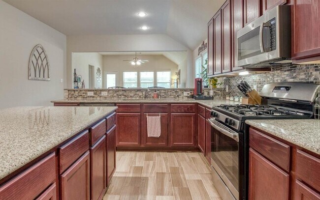 Building Photo - 32659 Timber Point Dr