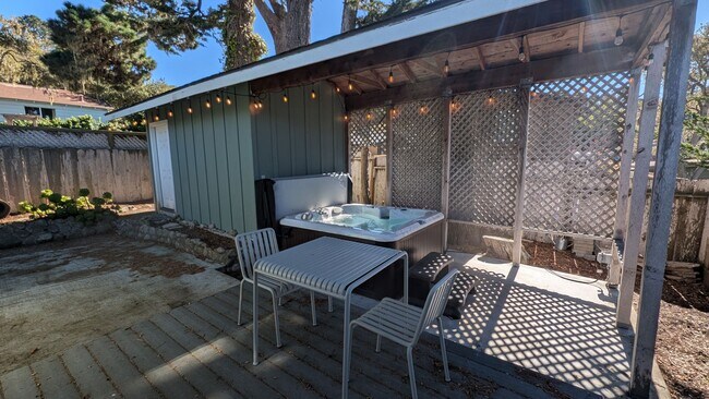 Building Photo - Bright and Cozy 3 Bedroom Home In Pacific ...