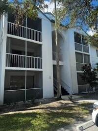 Building Photo - 2502 SE Anchorage Cove
